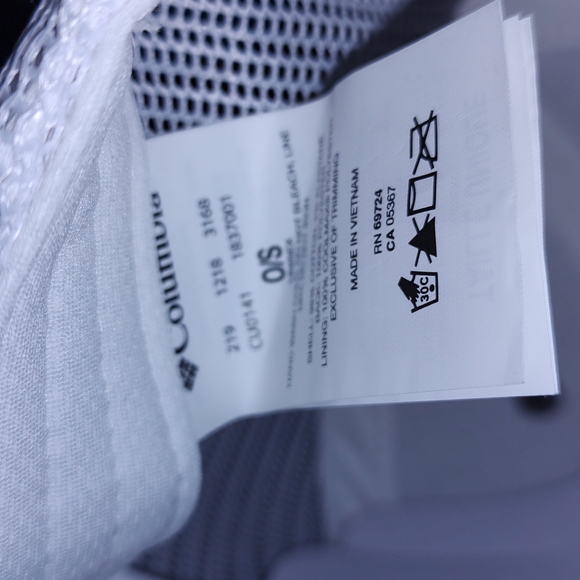 Columbia PFG USA Flag Mesh Back Trucker Hat Cap Unisex White Blue SnapBack NWT - Picture 9 of 9